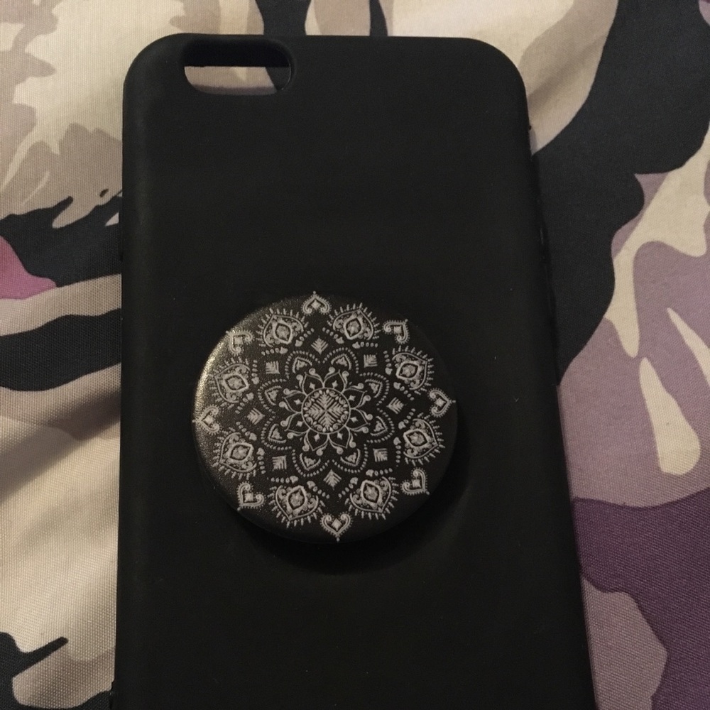 Popsocket (plus Iphone 6/6s Black Case)  UNUSED